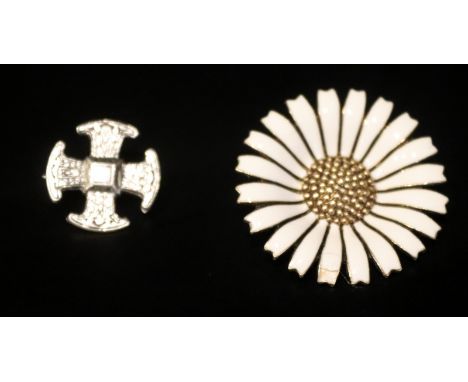 Anton MICHELSEN Copenhagen Denmark 1940's Sterling Silver Enamel Daisy Flower Pin Brooch, Stamped AM Sterling Denmark 925S To