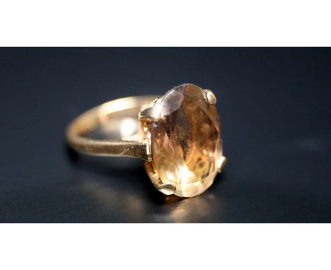 9ct Gold Dress Ring, Set with A Large Topaz, Fully Hallmarked 