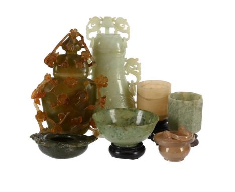 A COLLECTION OF VARIOUS CHINESE CARVED JADE ITEMS 20TH CENTURY including two lidded vases, a bowl on stand, two cups on stand