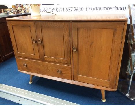 A small oak Golden Dawn Ercol sideboard, 114cm wide