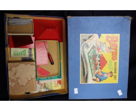 Bayko building set, boxed 