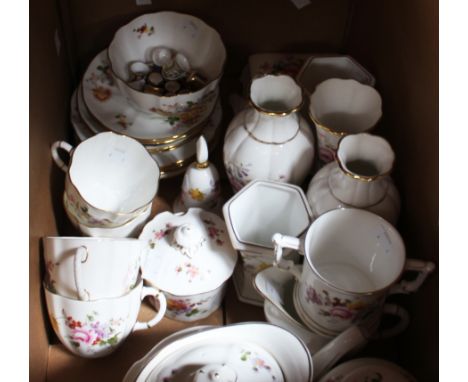 Royal Crown Derby fourteen thimbles include Imari vases and teapots, bells, loving cups, pots and covers, teapot and ginger j