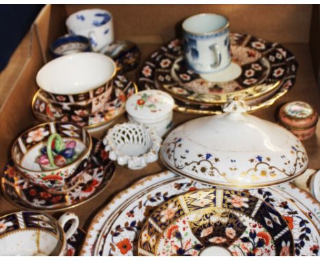 A collection of early 19th Century ceramics, comprising Royal Crown Derby Imari pattern cups and saucers, a Chinese blue and 