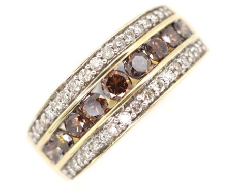 Cognac & white diamond 9ct gold ring. Marked 9k. Approx 9x channel set 2.8mm - 2.2mm cognac diamonds. 34x white round cut dia