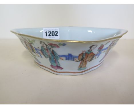 A Chinese 19th/20th Century Bat Fu shaped dish decorated with figures, red seal mark to base, 21.5cm x 12.5cm - condition - s