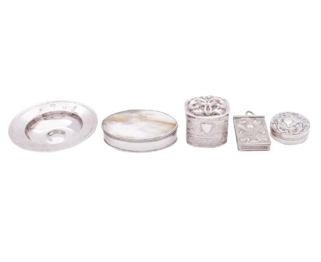 A group of items comprising: a silver and mother of pearl oval snuff box, unmarked, 7cm (2 3/4in) long; an embossed circular 
