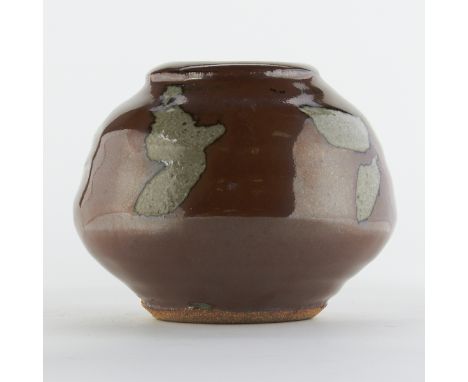 Warren MacKenzie (American, 1924-2018). Studio pottery ceramic vase. Stoneware with a brown glaze with gray decorations. Mark