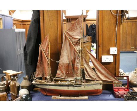 Large scale model pond yacht 'BM346', 110cm tall.  116cm long with bow 89cm long withoutThe sails appear to be cotton. The mo