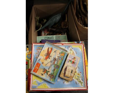 Vintage children's toys to include jigsaws, dinosaurs, an abacus, a glockenspiel, etc. 