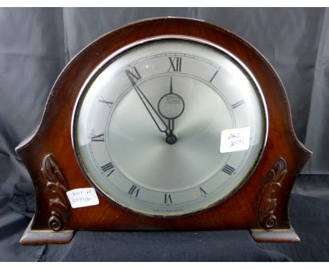 Smiths 4 jewels, 8 day wind up mantle clock