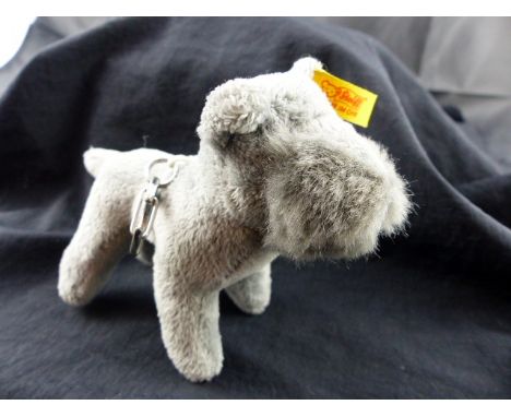 Original Steiff plush dog key ring with ear button