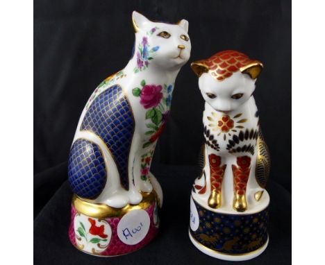 Two Royal Worcester candle snuffers Nelson Cat and Giles cat. H: 19.5cm and 11.5cm