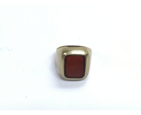 A 9ct gold signet ring, approx 6.4g and approx size Q-R.