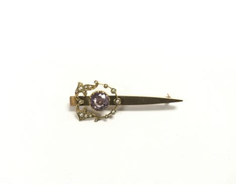 A 15ct gold, amethyst and pearl brooch, approx 9g.