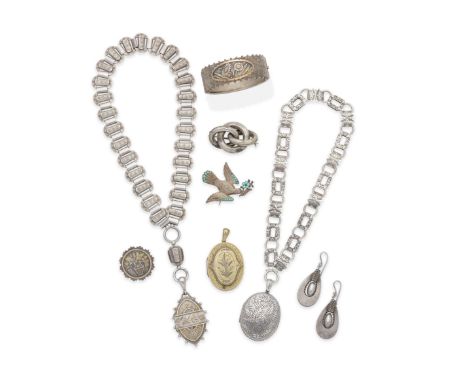 COLLECTION OF ANTIQUE SILVER JEWELS, LATE 19TH CENTURY1st: A silver locket decorated with engraved ferns, on an engraved fanc