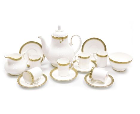 A Royal Doulton Clarendon pattern porcelain part coffee service, comprising coffee pot, cream jug, sugar bowl, six coffee can