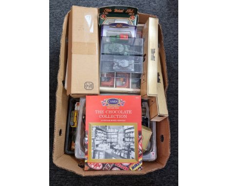 Diecast:&nbsp;a collection of loose vintage vehicles, with examples by Lesney, Matchbox and similar; together with boxed exam