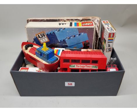 Lego:&nbsp;a small group of vintage Lego, some boxed, to include No.315. 