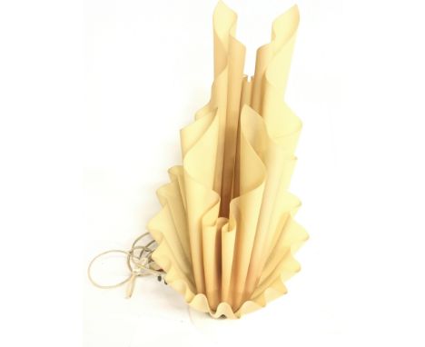 A vintage Corolle table lamp, 51cm tall. This lot cannot be posted