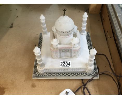 A Taj Mahal model lamp. NO RESERVE