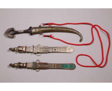 Sub Sahara, Toeareg, two daggers and the Horn of Africa, small sword Provenance: The private collection of Musical instrument