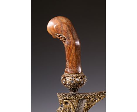 Java, Surakarta, kris naga sasra blade, thirteen luk, gilt metal open worked selut with inten inlays, metal mendak with inten