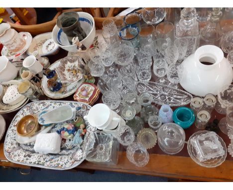 A quantity of 20th century household ceramics and glassware to include a Rummer, a Wedgwood green Jasperware trinket dish, de