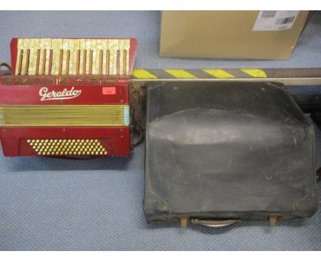 A Geraldo German piano accordion in original case Location: Podium 