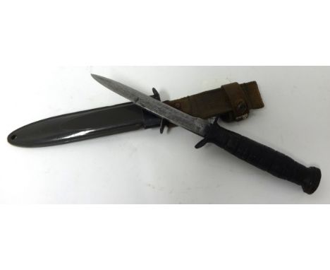 WW2 MS US Army combat knife with scabbard, 28cm