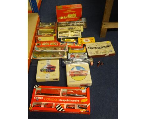 A collection of Corgi boxed models including, Data Post dispatched centre and 1902 State Landau-The Queens Silver Jubilee 197