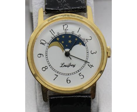 Boxed gents rolling moon wristwatch on leather strap, D: 3 cm.  P&P Group 1 (£14+VAT for the first lot and £1+VAT for subsequ