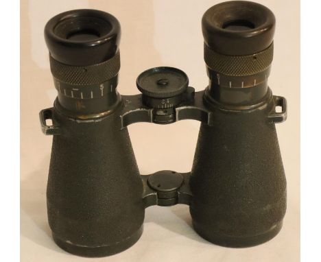 Emil Busch Fernglas 08 WWI binoculars with clear optics. P&amp;P Group 2 (£18+VAT for the first lot and £3+VAT for subsequent