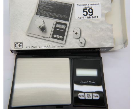 Boxed set of 500g X 0.01g set of jewellers scales. P&amp;P Group 1 (£14+VAT for the first lot and £1+VAT for subsequent lots)