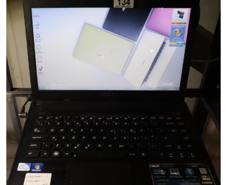Asus laptop model NVM-X401A with charger. P&P Group 3 (£25+VAT for the first lot and £5+VAT for subsequent lots)Condition Rep