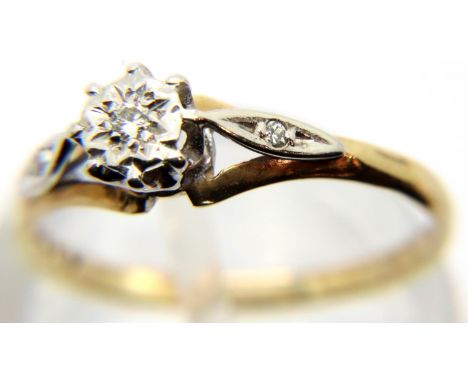 9ct gold diamond set ring, size K. P&amp;P Group 1 (£14+VAT for the first lot and £1+VAT for subsequent lots) 