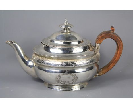 A Georgian Silver Tea Pot. The teapot incised with a&nbsp; Greek key design, London hallmark dated 1806, approx 594 gms.&nbsp
