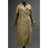 Burberry Trenchcoat, khakifarben mit ausknöpfbarem dunkelblauem Wollfutter, Hornknöpfen und Ledersc