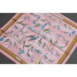 Hermès Seiden Carré "Les Oiseaux des Champs et des Bois" in rosa, Entw.: Hugo Grygkar 2013, 90x90cm