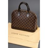 Louis Vuitton Tasche "Alma" in Damier Ebene Canvas, goldfarbene Hardware, innen rotes Baumwollfutte