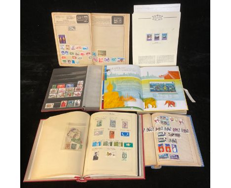 Stamps - British and world - a Chinese Hong Kong 2007 Prestige stamp albums; Commonwealth album; other albums, qty 