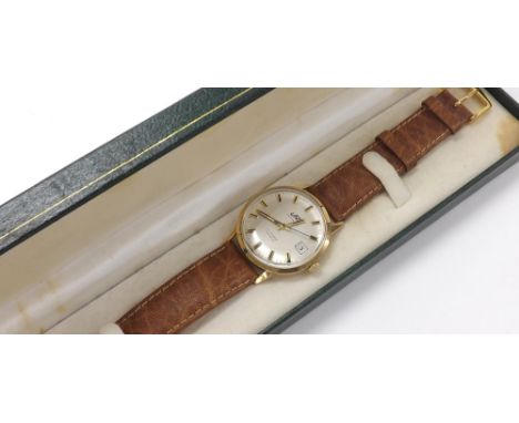 Uno 9k automatic gentleman's wristwatch, import hallmarks London 1976, silvered dial with baton markers, outer minute markers