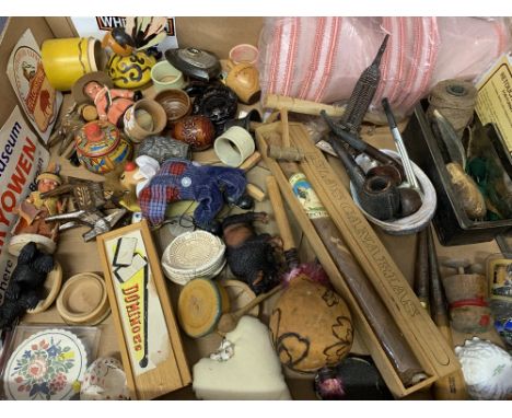 MIXED COLLECTABLES GROUP - to include a giant boxed cigar, vintage pipes, animal and other figurines, ETC