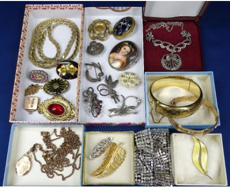 VICTORIAN &amp; LATER LADY'S JEWELLERY in sterling silver, pinchbeck and other compositions to include a Norway sterling silv