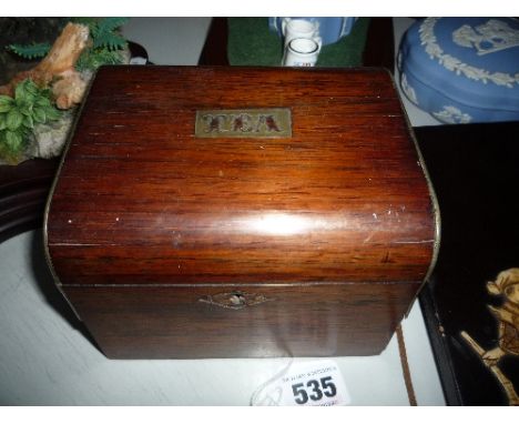 A SMALL TEA CADDY, interior lined