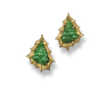 A pair of jade and gold earrings by Buccellati, in the oriental manner. Signed. Each earring 2.7cm high. Accompanied by repor