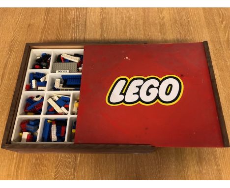 Vintage toys, 1970s/80s Lego play set in wooden box 