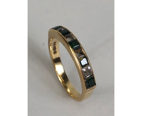 Antique and Vintage jewellery, 9ct hallmarked ring set with green and white stones approximately 2.62g size P