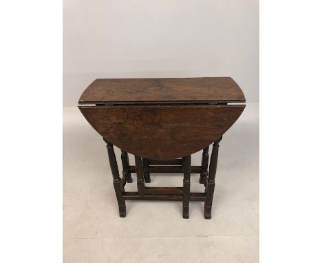 Antique and Vintage Furniture, 18th century folding gate leg tea table, approximately 66 x 79 x 71cm
