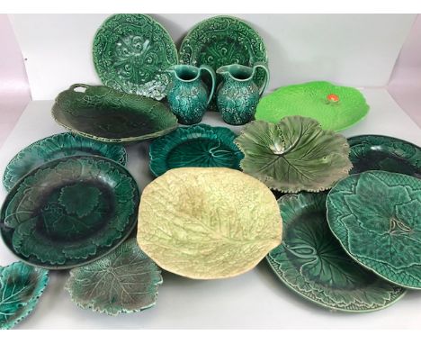 Collection of green leaf pattern ceramics including Wedgewood and Crown Devon, plates, jugs, and dishes 