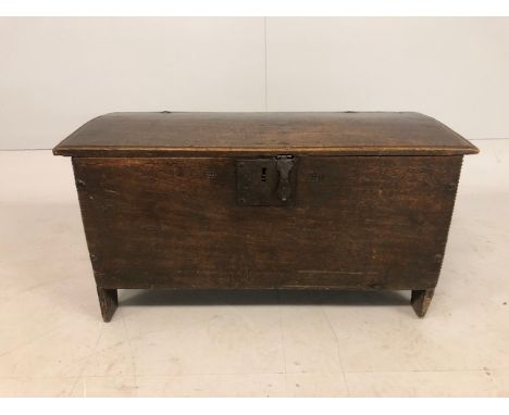 17th/ 18th century Oak coffer with original lock and hinges approx 44cm tall
